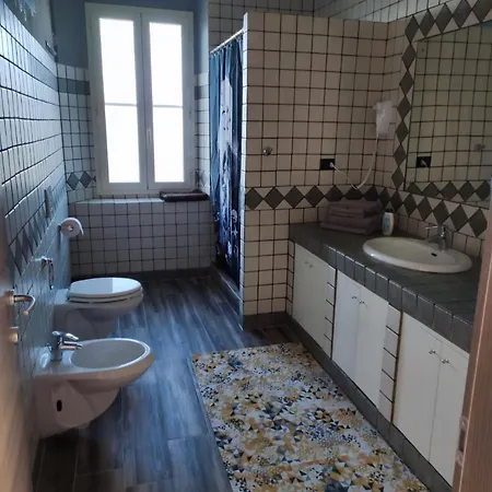 Hollywood 公寓 卡波利韦里